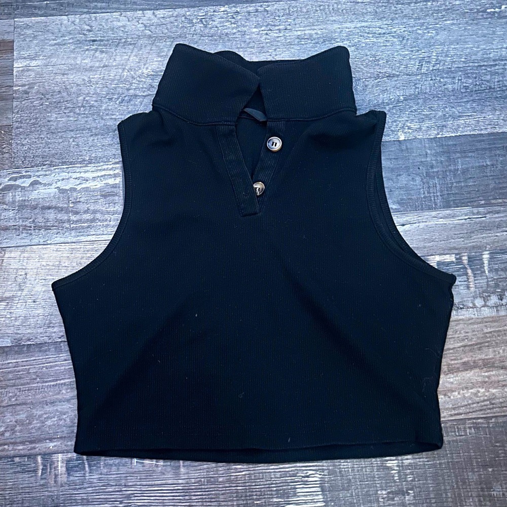 Women's Black Solid Collared Cropped Sleeveless Button Tank Top Stretch Size S
